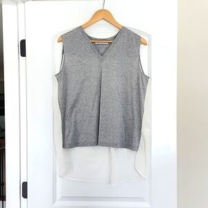 Fabiana Filippi Grey & White Vneck Hi Low Top Size Medium